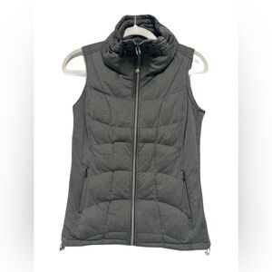 Athleta Gray Puffer Vest with Zipper Pockets